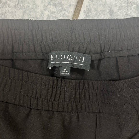 Eloquii pull on pant with cute zipper at ankles! - Picture 1 of 3